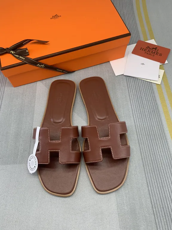 Hermes Shoe 